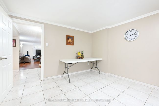14 Joy Crt, House other with 3 bedrooms, 2 bathrooms and 4 parking in Hamilton ON | Image 26