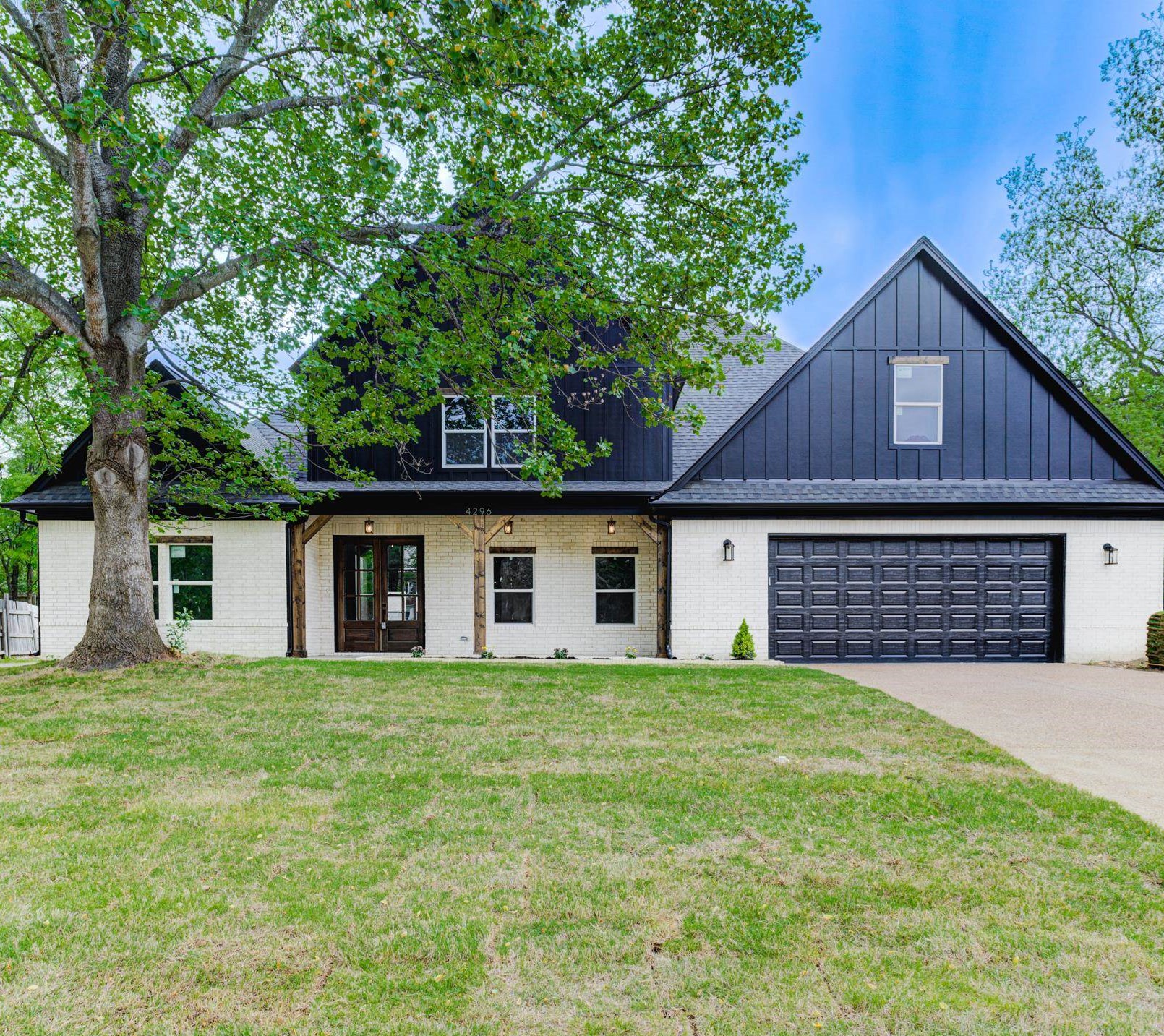 Old Forest Rd, Memphis, TN 38125