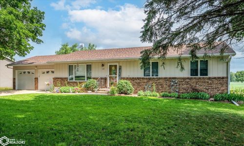 109 Linden Dr, Woodbine, IA, 51579-1406 | Card Image