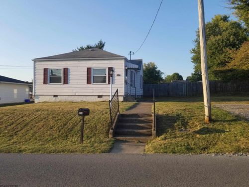 36-210 E Olive St, Bridgeport, WV, 26330-1212 | Card Image