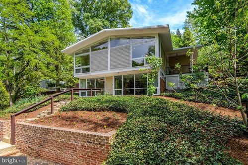 7413 Rebecca Dr, ALEXANDRIA, VA, 22307-1843 | Card Image