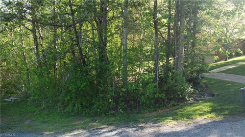 0 Vista Lindo Ct, Winston Salem, NC, 27101 | Card Image