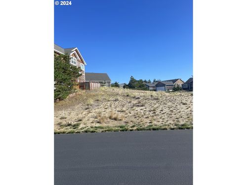 169-169 Manzanita Ave, Manzanita, OR, 97130-9145 | Card Image