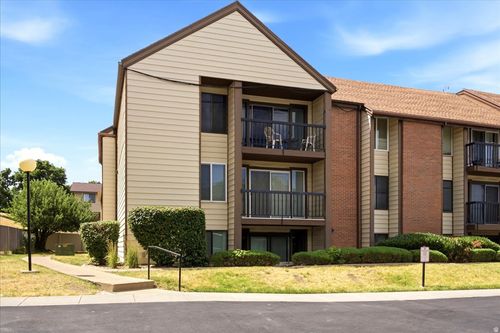 109-1091 Country Hills Dr, Ogden, UT, 84403-2464 | Card Image