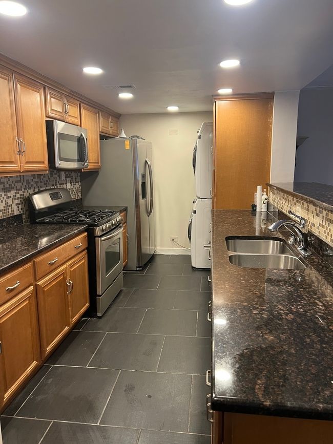 APT-206 - 400 Park Ave, Condo with 1 bedrooms, 1 bathrooms and null parking in Calumet City IL | Image 4