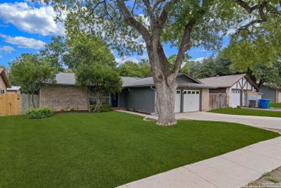 5911 Lake Champlain, House other with 3 bedrooms, 2 bathrooms and null parking in San Antonio TX | Image 3