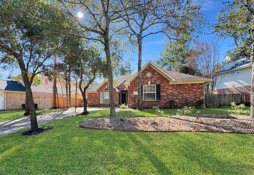 62 N Abram Cir, The Woodlands, TX, 77382-2037 | Card Image