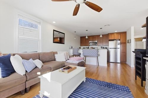 3-30 Boston St, Boston, MA, 02127-3504 | Card Image