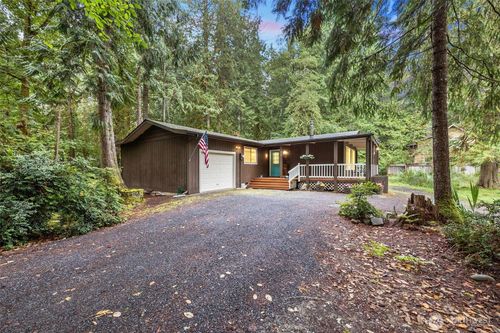 658 E Pitcairn Pl, Shelton, WA, 98584-8410 | Card Image