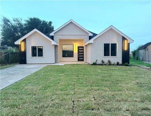 7822 Arrow Point St, Mission, TX, 78572-7948 | Card Image