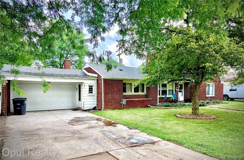 6835 Buck St, Taylor, MI, 48180-1624 | Card Image