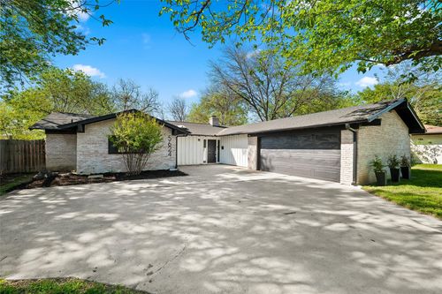 5624 Wheaton Dr, Fort Worth, TX, 76133-2546 | Card Image