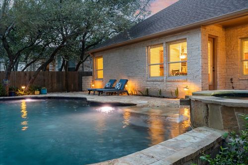 10905 Cusseta Ln, Austin, TX, 78739-2074 | Card Image