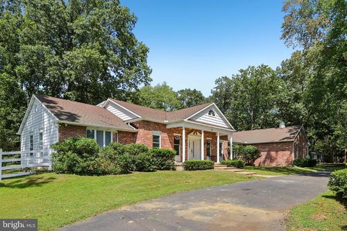 107 Phillips Rd, Mount Laurel, NJ, 08054-6286 | Card Image