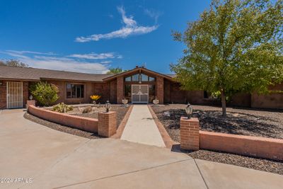 9419 N 111 Th Drive N, House other with 2 bedrooms, 3 bathrooms and null parking in Sun City AZ | Image 2