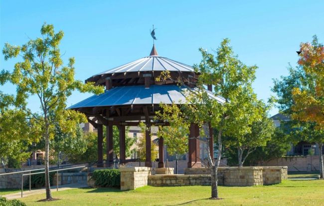 Gazebo on Town Green | Image 35