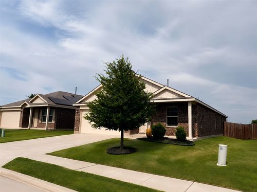 405 Laurenbrooke Dr, Anna, TX, 75409-4687 | Card Image