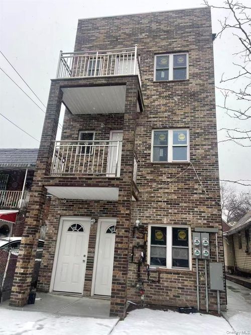 9904 42nd Ave, Corona, NY, 11368-2451 | Card Image