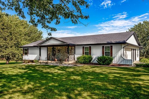 1379 Nw 565th Rd, Holden, MO, 64040-9499 | Card Image