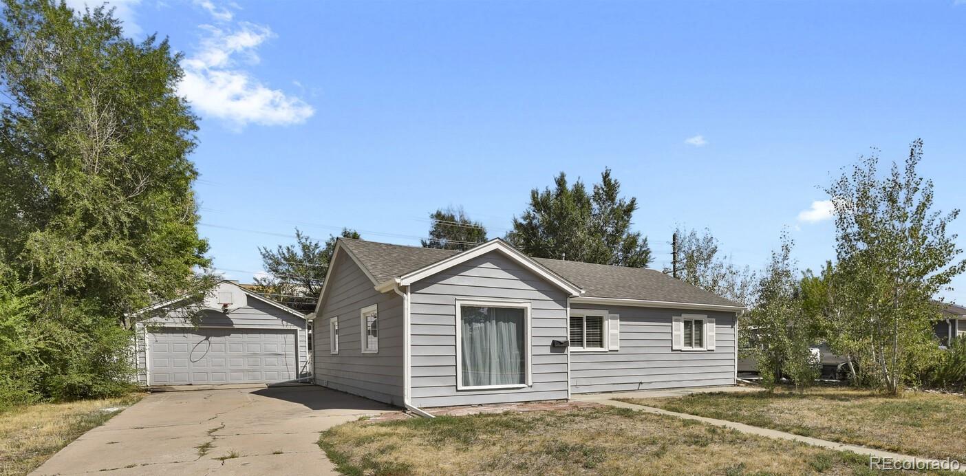 13th Ave, Aurora, CO 80011