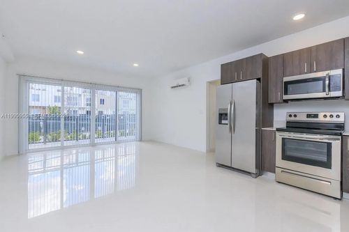 312-25850 Sw 140th Ct, Homestead, FL, 33032-8464 | Card Image