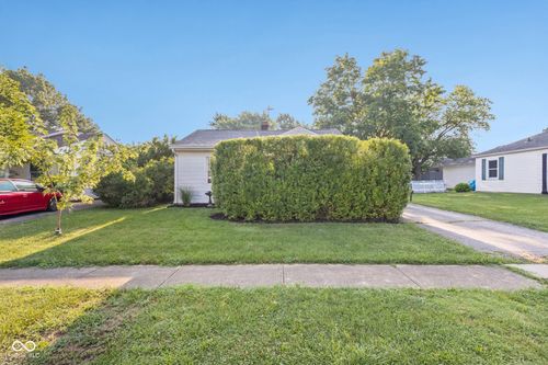 261 S 8th Ave, Beech Grove, IN, 46107-1954 | Card Image