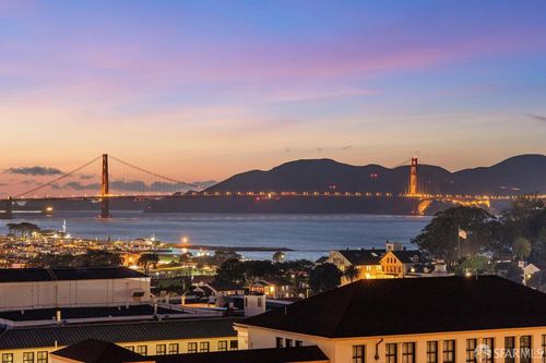 1043 Francisco St, San Francisco, CA, 94109-1126 | Card Image