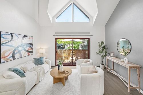 m-4151 El Camino Way, Palo Alto, CA, 94306-4009 | Card Image