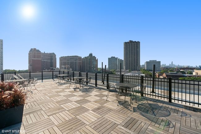 APT-905 - 3900 N Pine Grove Ave, Home with 1 bedrooms, 1 bathrooms and null parking in CHICAGO IL | Image 18