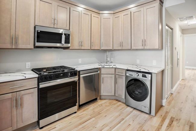 APT-4R - 159 14 Th St, Condo with 2 bedrooms, 2 bathrooms and null parking in Hoboken NJ | Image 5