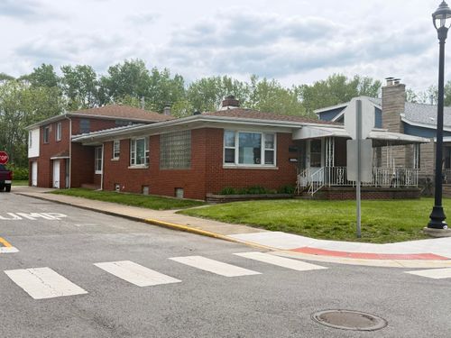 2r-1117 Kosciusko Boulevard, East Chicago, IN, 46312 | Card Image