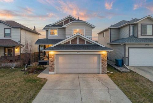 745 Fairways Green Nw, Airdrie, AB, T4B3E6 | Card Image