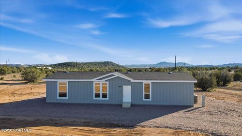 1477 E Whirlpool Dr, Paulden, AZ, 86334-0309 | Card Image
