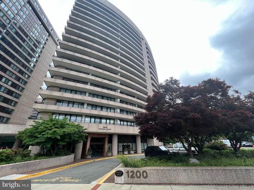 apt-613-1200 Crystal Dr, ARLINGTON, VA, 22202-4322 | Card Image