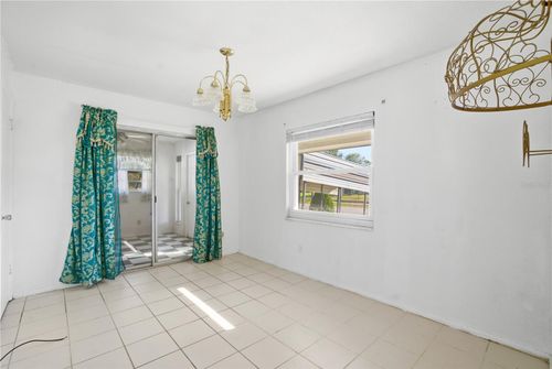 800 Orange Grove Dr, ALTAMONTE SPRINGS, FL, 32701-2036 | Card Image