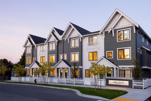 th21-3450 Whittier Ave, Saanich, BC, V8Z3R2 | Card Image