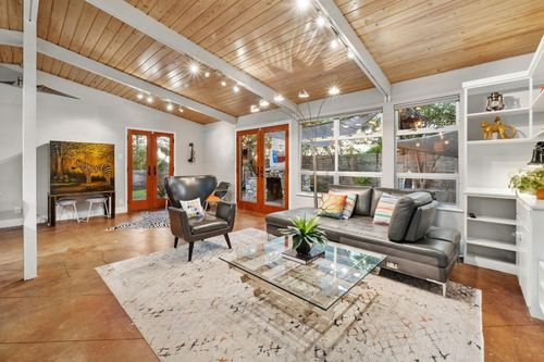 2301 Westway Cir, Austin, TX, 78704-5820 | Card Image