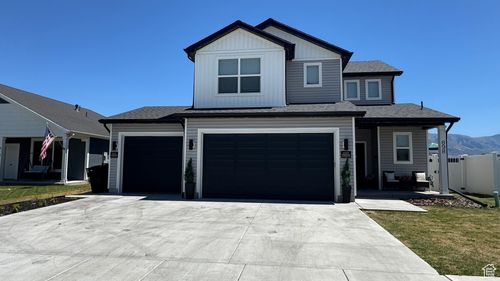97-898 N 870 W, Tremonton, UT, 84337 | Card Image