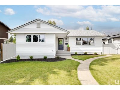 5410 102a Ave Nw, House other with 4 bedrooms, 2 bathrooms and null parking in Edmonton AB | Image 1