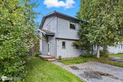 10521 Boysen Berry Pl, Anchorage, AK, 99515-2682 | Card Image
