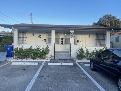0-77 Sw 30th Ave, Miami, FL, 33135-1206 | Card Image