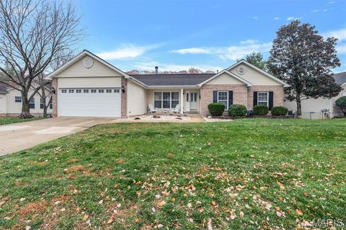 2240 Fairway, High Ridge, MO, 63049-3539 | Card Image
