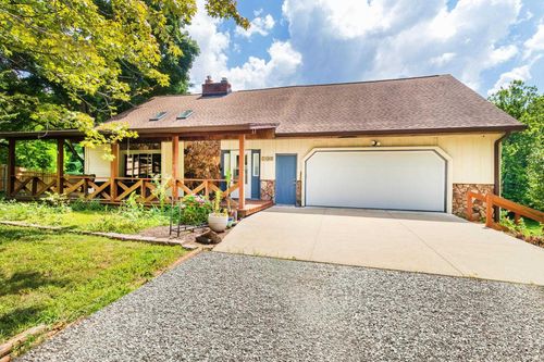 1688 Fuquay Rd, Newburgh, IN, 47630-8127 | Card Image