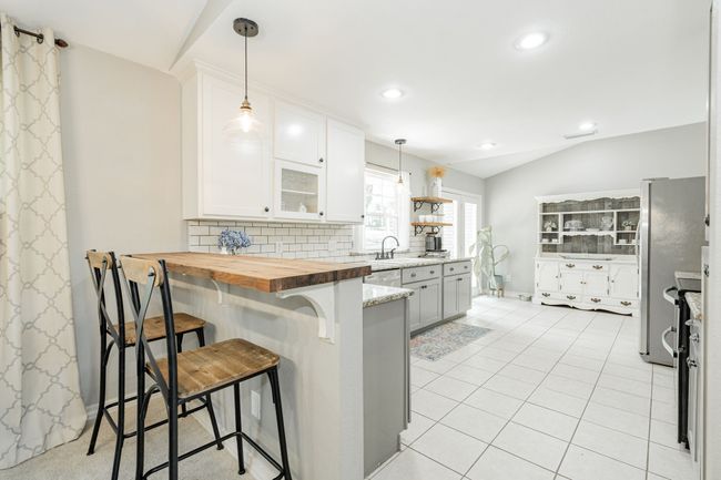 806 Twin View St, House other with 4 bedrooms, 3 bathrooms and null parking in Heath TX | Image 17