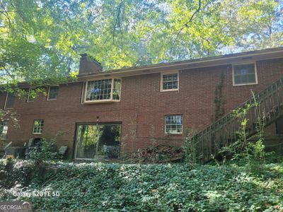 1880 Reynolds Road Sw, House other with 7 bedrooms, 3 bathrooms and null parking in SOUTH FULTON GA | Image 2