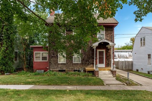 417 Reynolds St, ROCKFORD, IL, 61103-6209 | Card Image