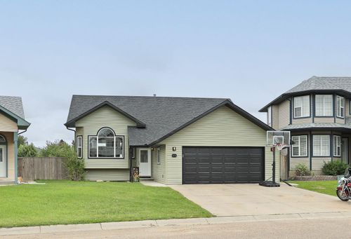 23 Upland Pl, Brooks, AB, T1R1M9 | Card Image