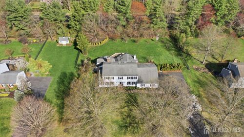 7 Monroe Pl, Cranbury, NJ, 08512-2711 | Card Image