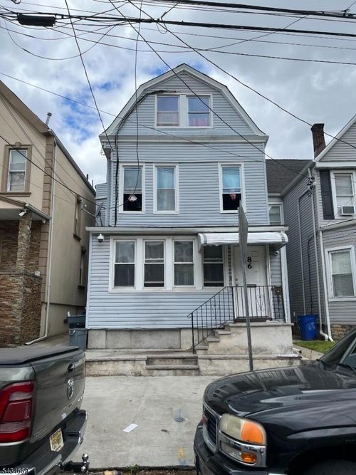 86 Oraton St, Newark, NJ, 07104-4108 | Card Image