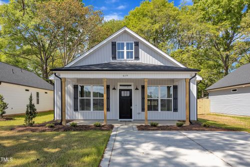 619 Ray St, Selma, NC, 27576-2355 | Card Image